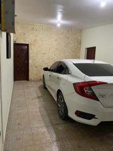 Casa amplia con piscina privada