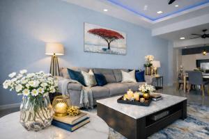 Seaview High Floor 2BR Suite Bathtub & Sauna near Gurney Jazz Suites 21