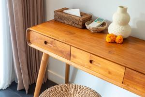 Tropical 4BR Villa in Quiet Babakan Near Berawa