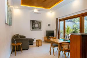 Alinta Sunrise - Bright, Modern, and Perfectly Positioned