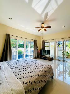Pool villa 3bd - Nai Harn