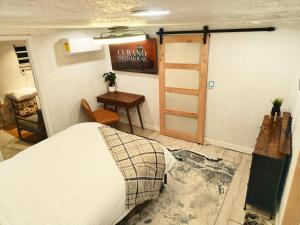 Private Sunset View Suite 5 Mins Off I-75 EV Outlet Available