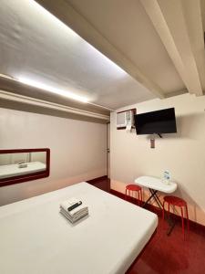 Astrotel Cubao