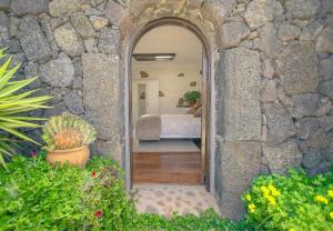 Boutique Home In Old Canarian Winery, Lanzarote