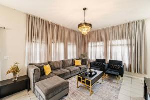 4BR Family Home with Private Pool Near Disney