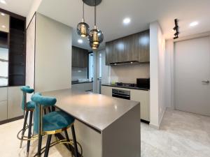 Luxury Condo Datum Jelatek Near KLCC,free Parking