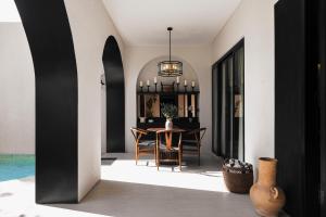 Stunning 3BR Pool Villa Hampton III in Pererenan