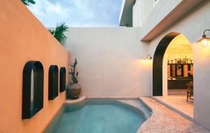 Stunning 3BR Pool Villa Hampton III in Pererenan