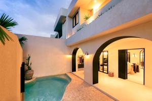 Stunning 3BR Pool Villa Hampton III in Pererenan