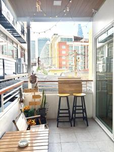 Hidden Sathorn Bangkok Stay