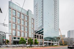 Soma 1br w pool yoga spa nr station bars SFO-1476