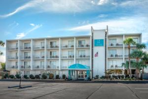 Inn on Destin Harbor, an Ascend Collection Hotel