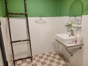 Làng Việt Homestay