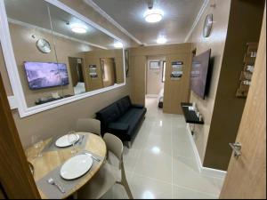 2 BR Fully Furnished Condo in PNQE - Bloom 1135