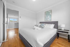 4BR House close to Sunnybank, QEII hospital,Griffith Nathan,Nissan Arena