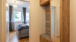 Bright 1BR Apartment with Living Room & Balcony