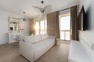 Katowice Sky Apartments Zabrska15 21st Floor or 10th Floor Parking Self Check-In