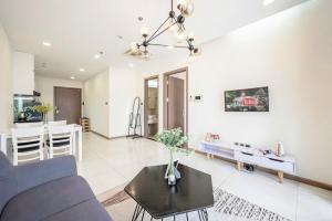 Mondrian SG Suites - Landmark 81 Area, Ice Rink & COD