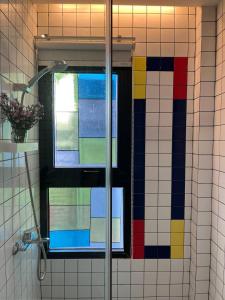 Fair Dinkum Stay District 1