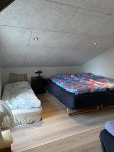 Højmosegård værelse 1