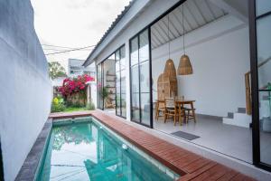 Ocean View Stylish 2BR Pool Villa - Melasti Beach