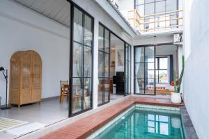 Ocean View Stylish 2BR Pool Villa - Melasti Beach