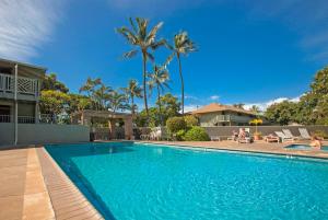 Kihei Bay Surf #218 Studio Renovated, Near Beach, Shared Hot Tub,Courtyard