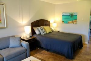 Kihei Bay Surf #218 Studio Renovated, Near Beach, Shared Hot Tub,Courtyard
