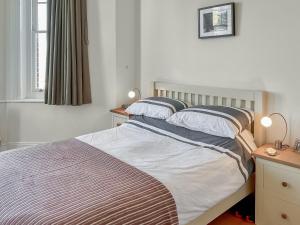 Flat 4 Sea Court