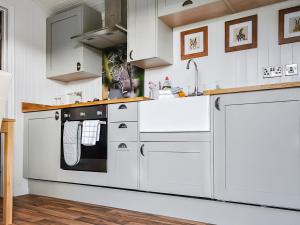 The Shepherdess Hut