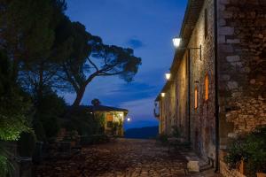 Borgo Il Poggiaccio Residenza Turistico Alberghiera