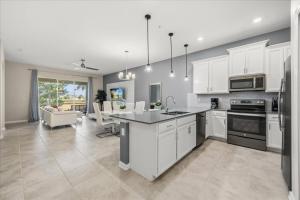 2 BD 2 BA Champions Gate 1137 DL