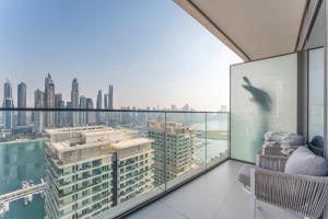 Stunning 1 BR in Beach Vista Panoramic views