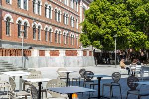 Mamma Mia Stay img75