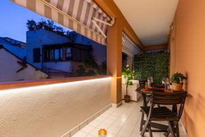 Mamma Mia Stay img91