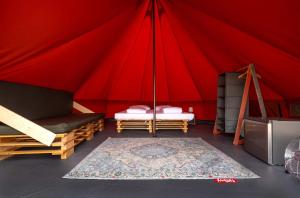 Stylish Glamping Tent Stay with Shaded Terrace & Ambient Lighting in Faro District, Portugal