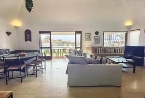 TP Maria Luisa dos Olhos Villa - Piscina Privada e Praia