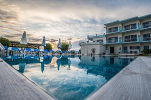 Cliff Bay Hotel