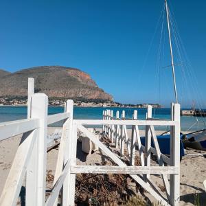 MONDELLO JUNOS ROOMS