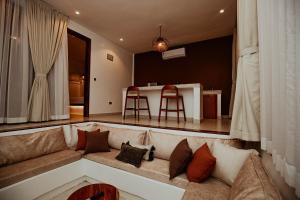 Nook Villas