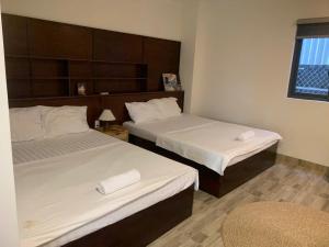 Color Inn - Homestay & Cafe