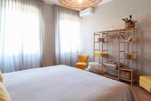 Henrys House luxury urban apartment