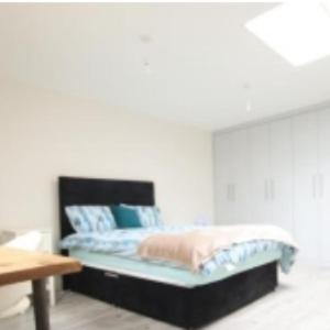Super Luxe 2-Bed Penthouse apartment Central Maidenhead