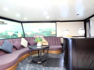 Verdure Lotus Classic Cruise on Lan Ha Bay