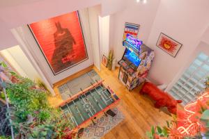 Spacious & Bright Loft Central Paris