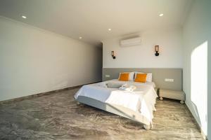 Villa for 10 People with Sea View in Kalkan Center