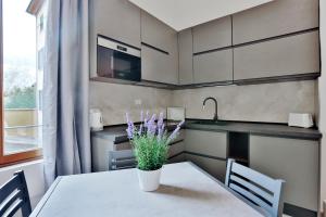 GuestHost - Santa Maria Novella Modern Flat - First Floor