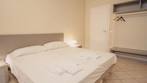 Sweet Lake Apartment - Italian Homing