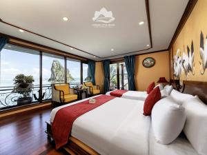 Verdure Lotus Grandeur Cruise on Ha Long Bay
