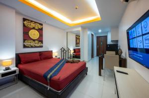 C-View Residence by Apartwell
